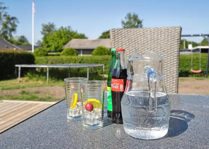 Tabithe - 500m From The Sea By Interhome *