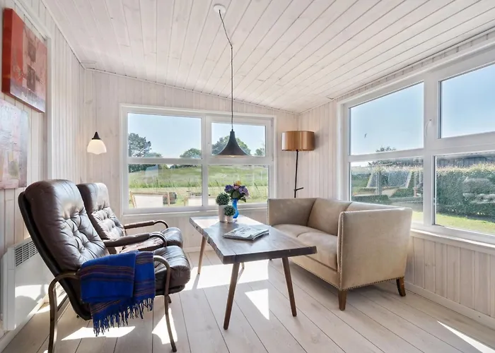 Tabithe - 500m From The Sea By Interhome *