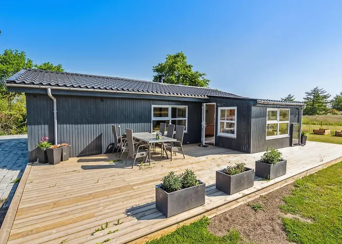 Tabithe - 500m From The Sea By Interhome *